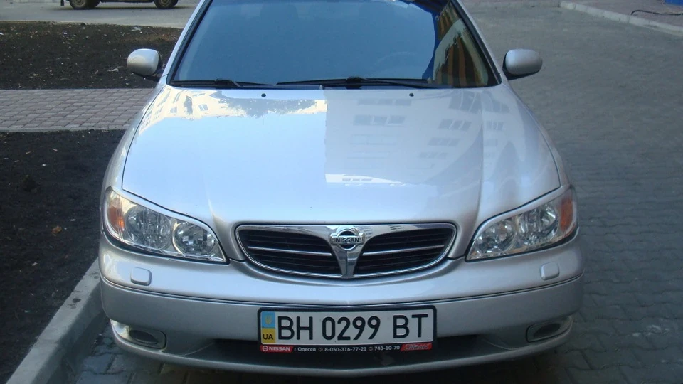 Nissan Maxima QX 3.0 Ruchka 3