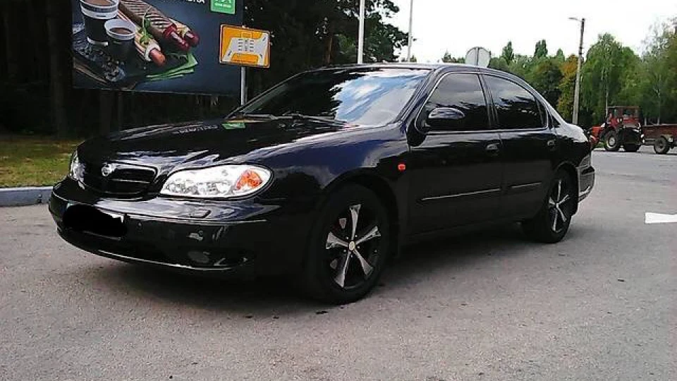 Nissan Maxima QX 3.0 3