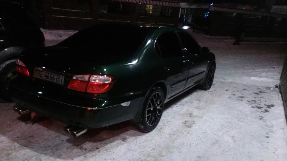 Nissan Maxima QX 3.0л 2