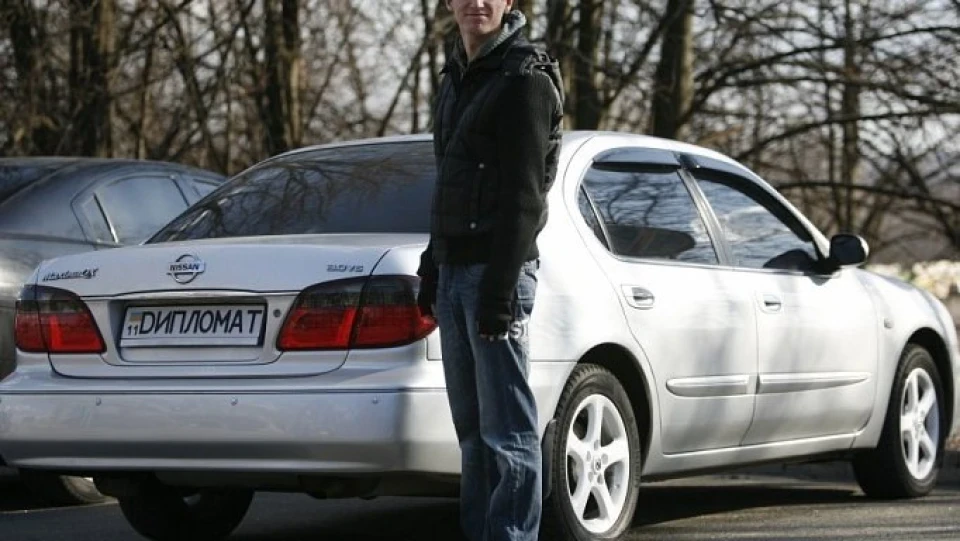Nissan Maxima QX Ай-да-Троха (від I30) -)