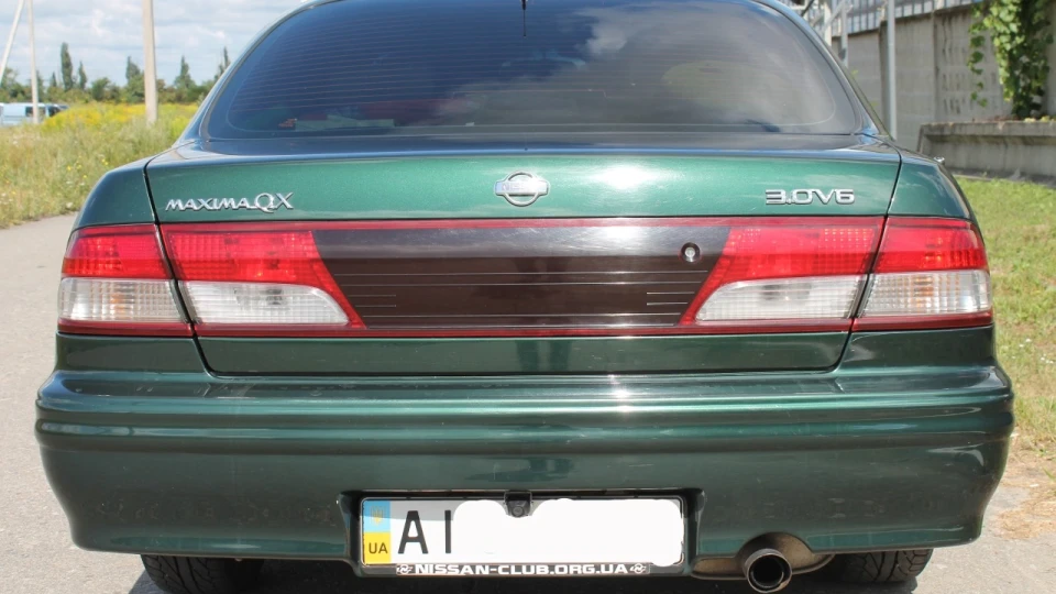 Nissan Maxima QX BIG-MAX 3