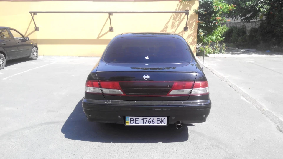 Nissan Maxima QX Братиш 5