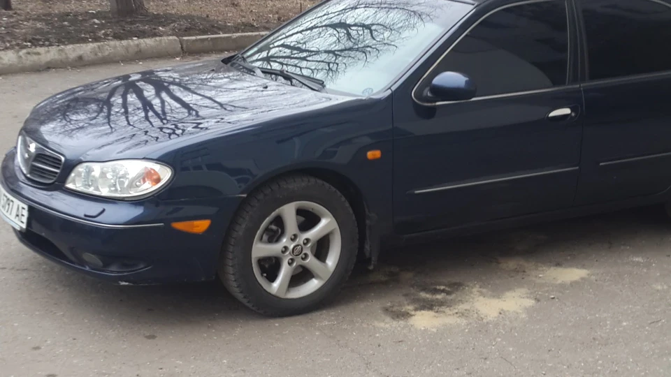 Nissan Maxima QX колишня =)