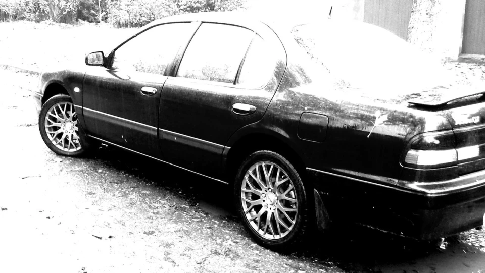 Nissan Maxima QX CRAZY MAX 3