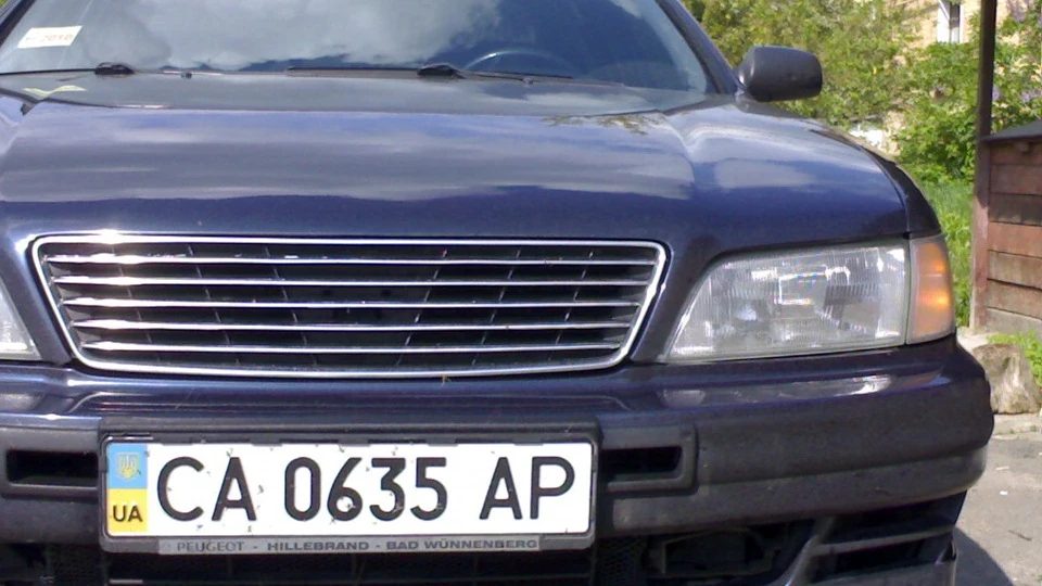 Nissan Maxima QX Dark blue metallic;3.0V6