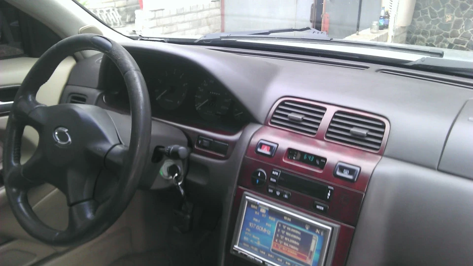 Nissan Maxima QX Samsung SM5 KoreanCar 5