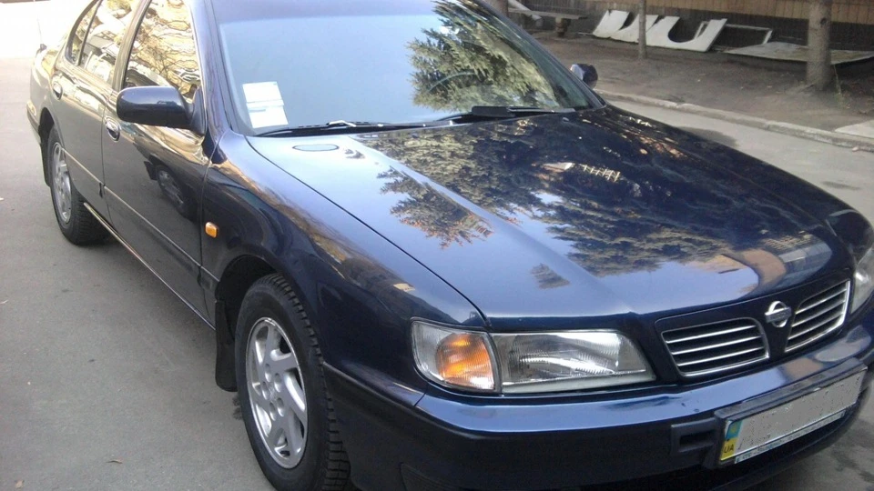 Nissan Maxima QX Синій Макс
