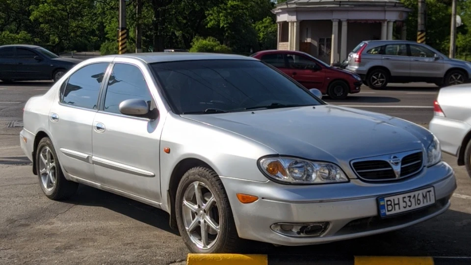 Nissan Maxima QX Ворчун