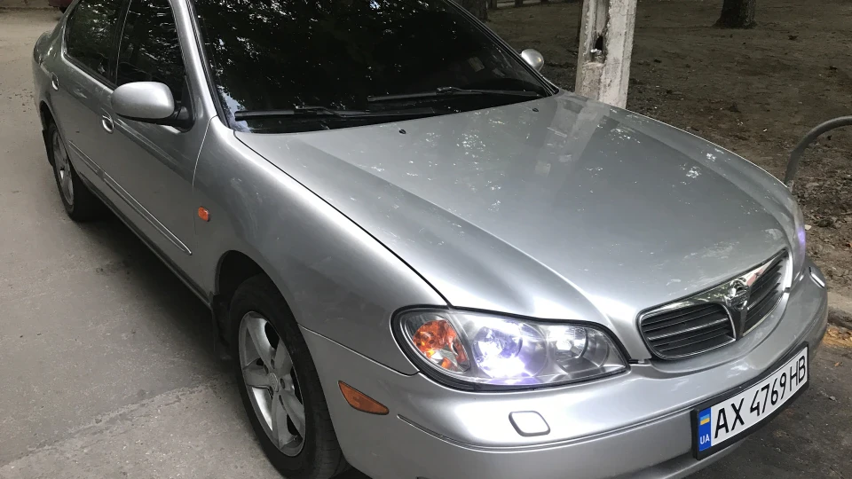 Nissan Maxima QX Харківський Самурай