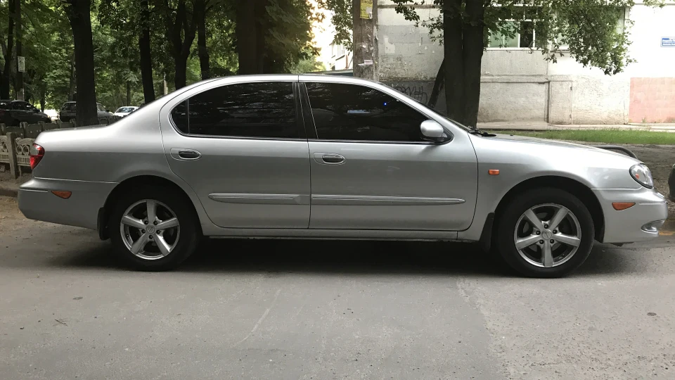 Nissan Maxima QX Харківський Самурай 3