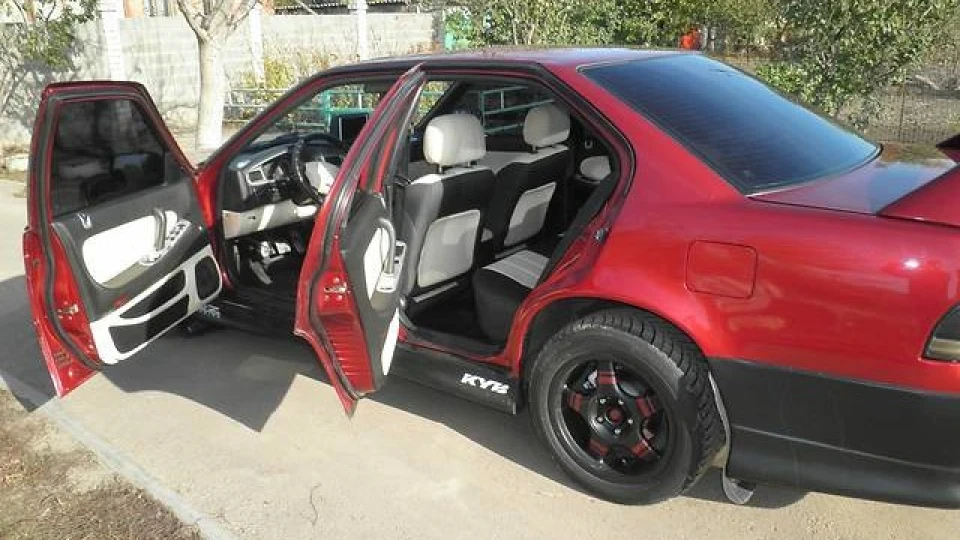 Nissan Maxima 5