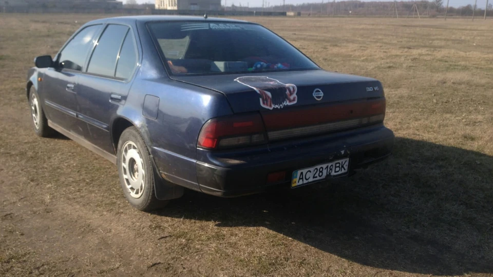 Nissan Maxima 2