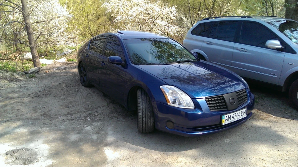 Nissan Maxima
