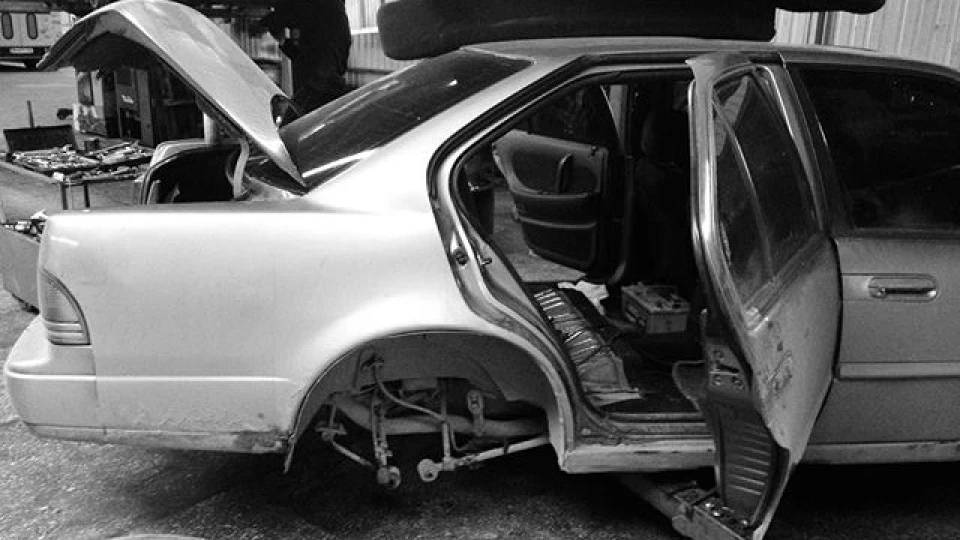 Nissan Maxima 2