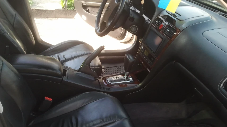 Nissan Maxima 5