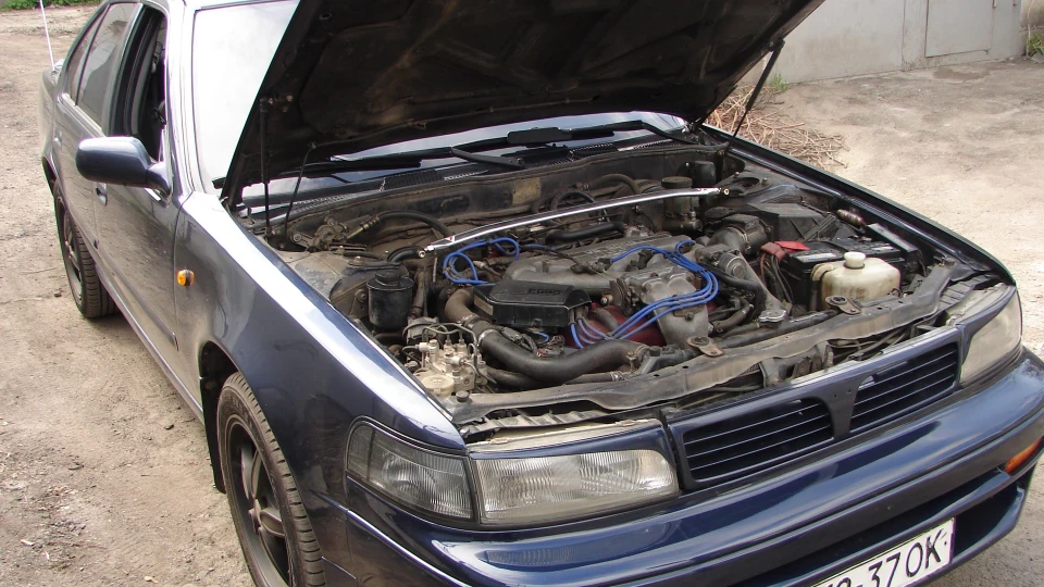 Nissan Maxima 4