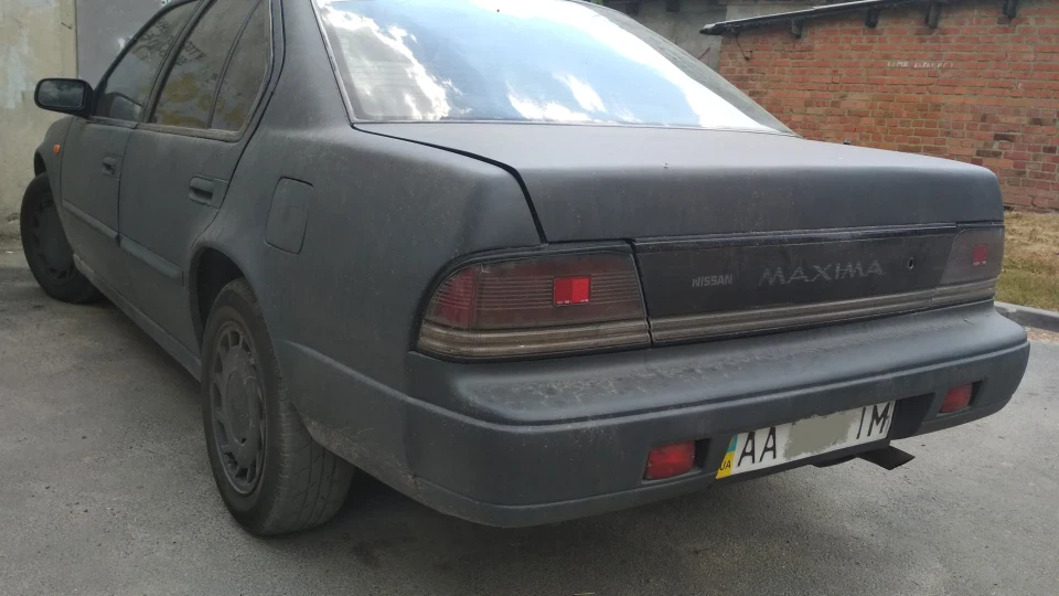 Nissan Maxima 3