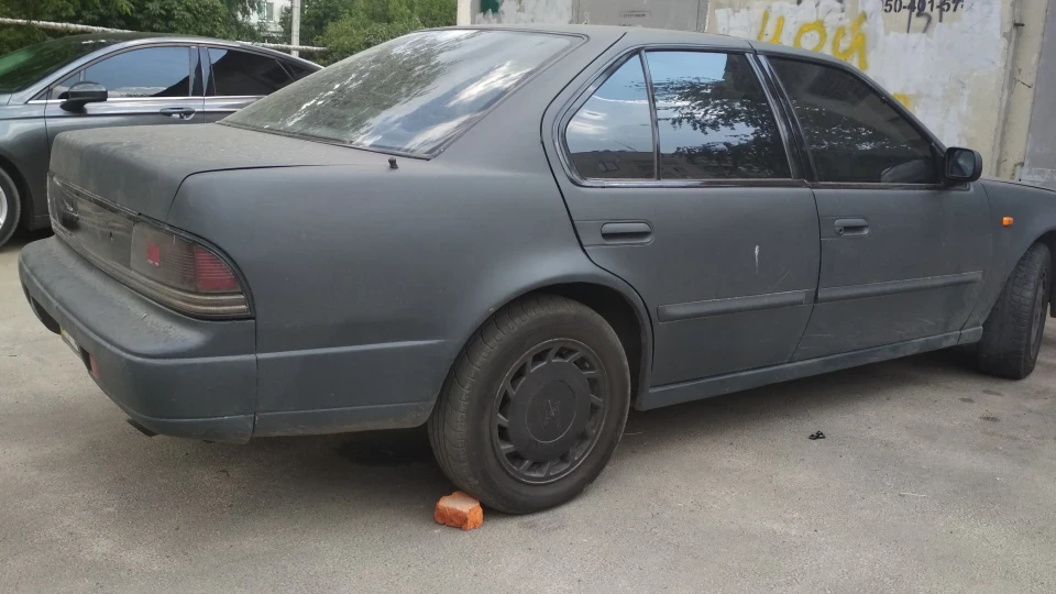 Nissan Maxima 5