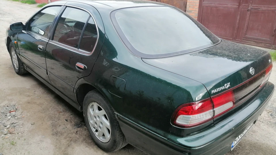 Nissan Maxima 2.0 на ручці 2