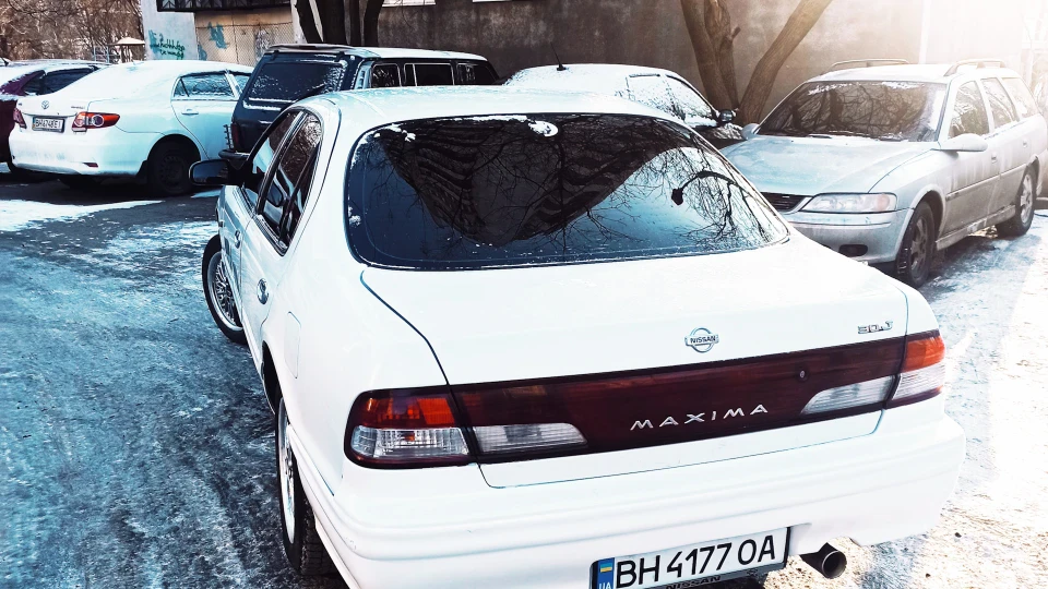 Nissan Maxima 3.0 араб