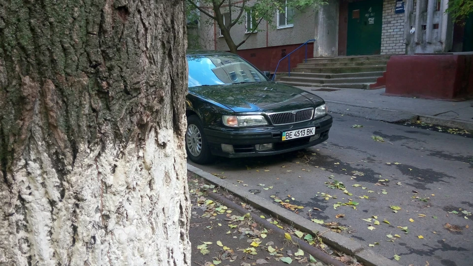 Nissan Maxima 3.0 Arab