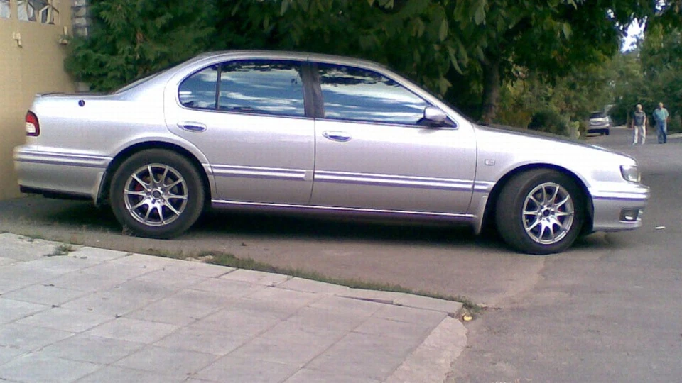 Nissan Maxima 30 J арабка 5