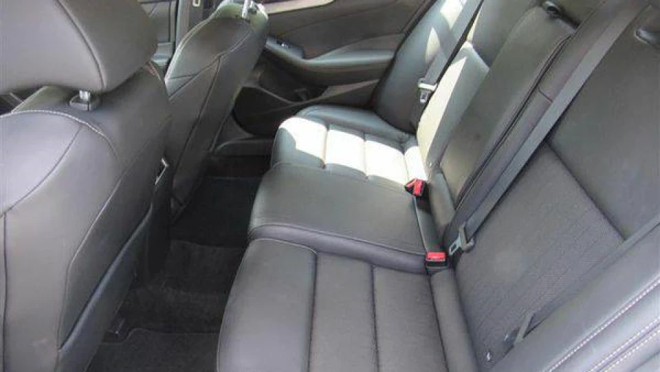 Nissan Maxima 3.5 SV (A36) 4