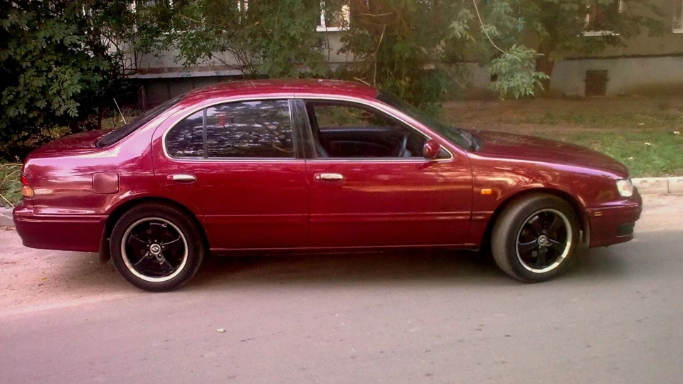 Nissan Maxima A32 3