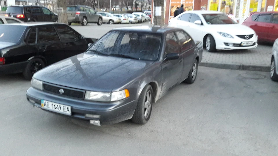 Nissan Maxima Американець