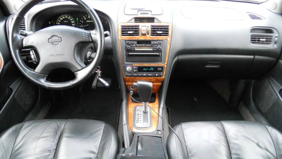 Nissan Maxima QX 3.0
