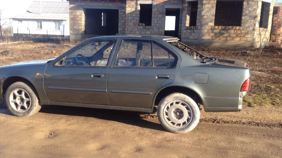 Nissan Maxima сімейна 2