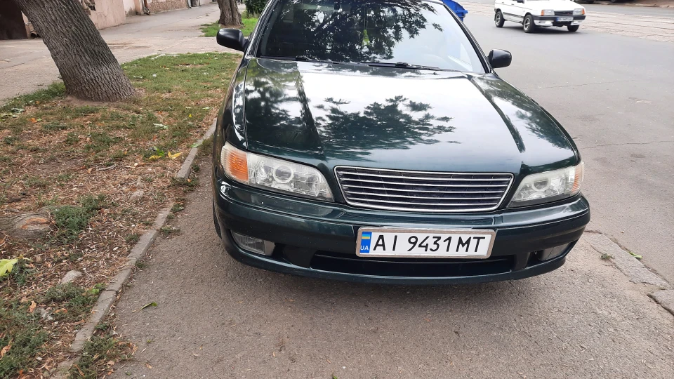 Nissan Maxima Зелений металік 3