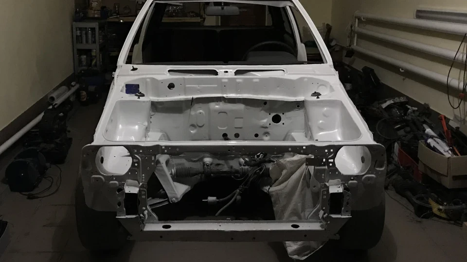 Nissan Micra 4