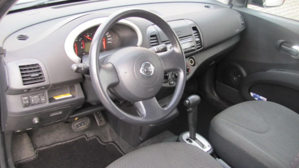 Nissan Micra 5