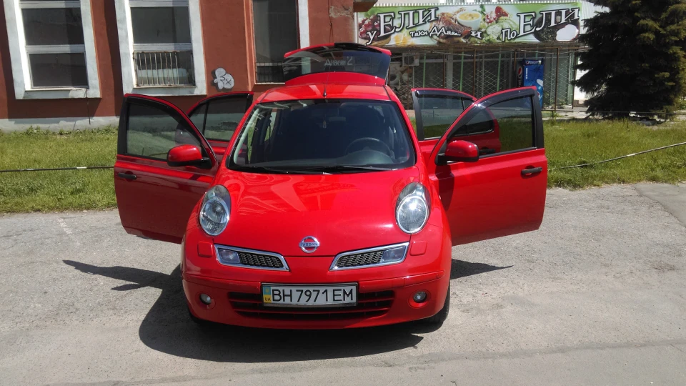 Nissan Micra 2