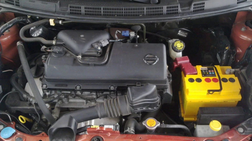 Nissan Micra 5
