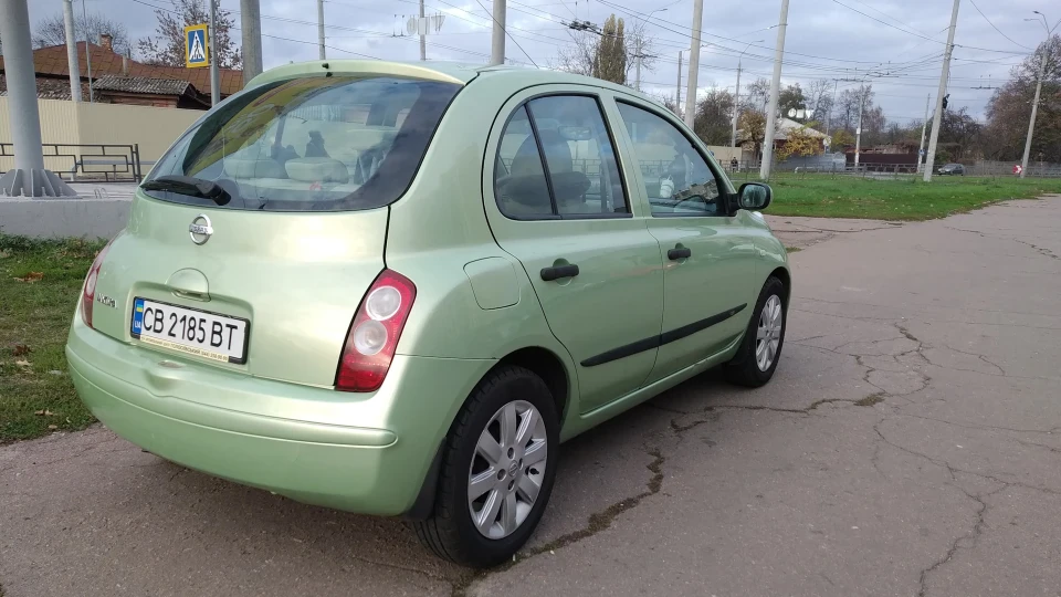 Nissan Micra 1.2MT 2