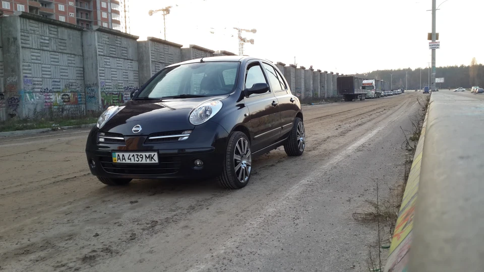 Nissan Micra 1.5 dci. 17''Rims