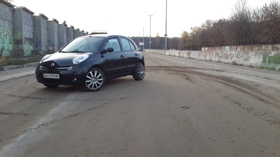 Nissan Micra 1.5 dci. 17''Rims 3