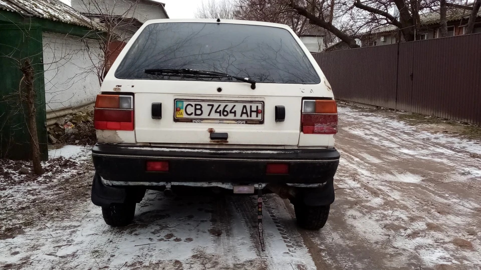 Nissan Micra Білий Комбі-B 4