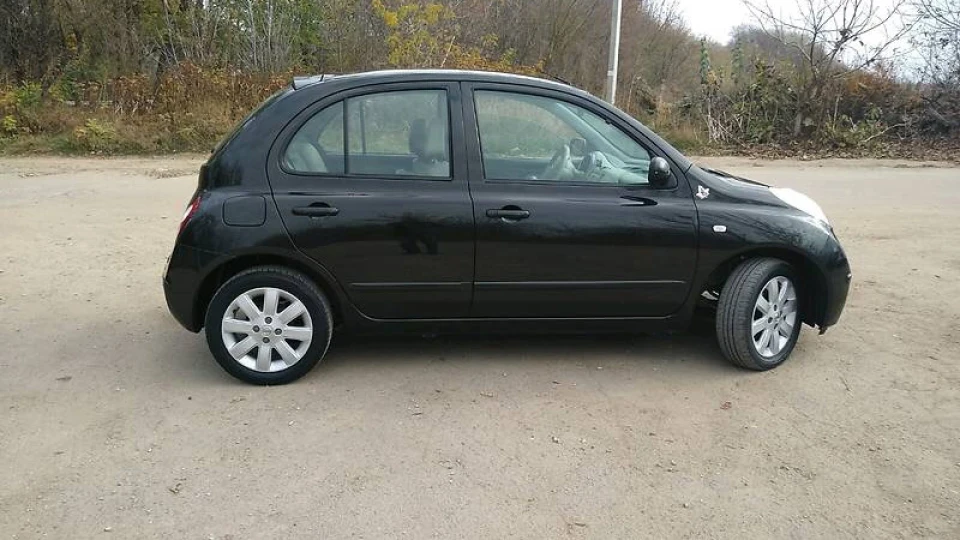 Nissan Micra Букашка 4
