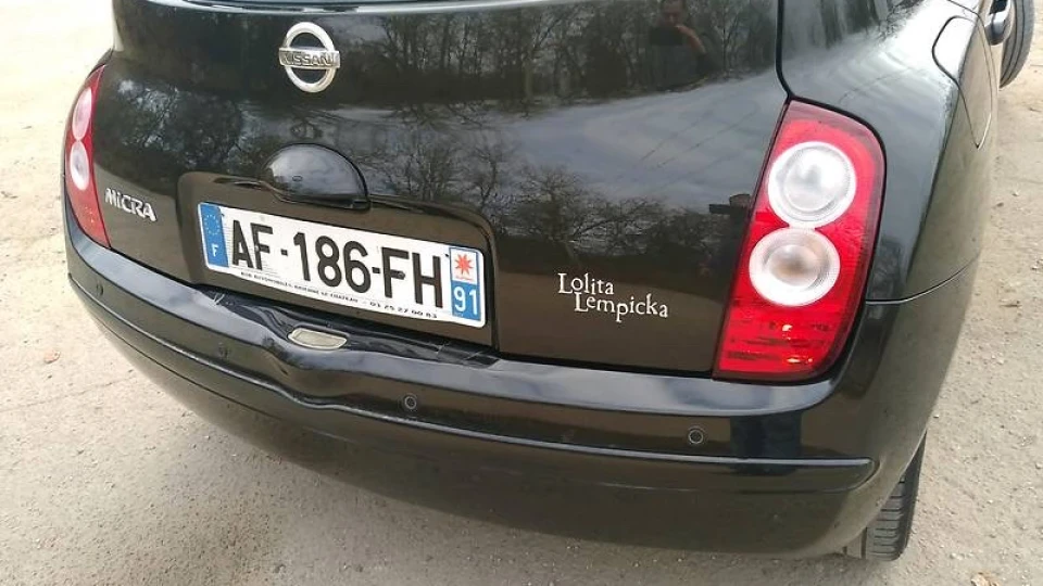 Nissan Micra Букашка 5