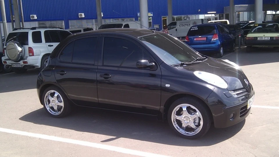 Nissan Micra Luxury