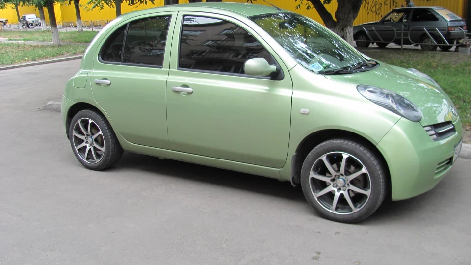 Nissan Micra (Мікроб) 2