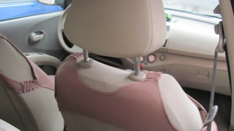 Nissan Micra (Мікроб) 5