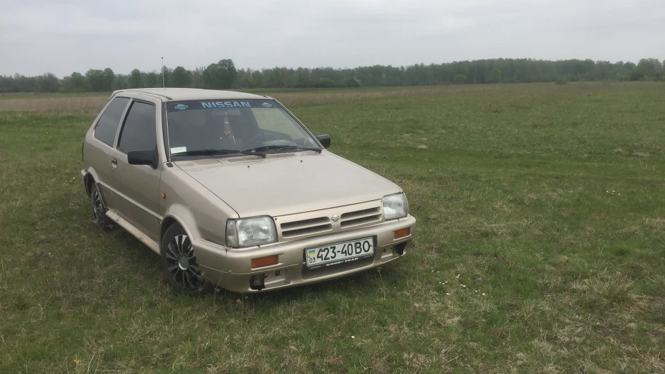Nissan Micra Super S 2