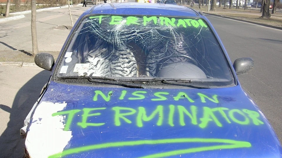 Nissan Micra "TERMINATOR" 4