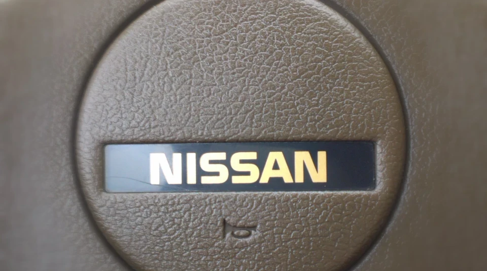 Nissan Micra зародок GTR 3