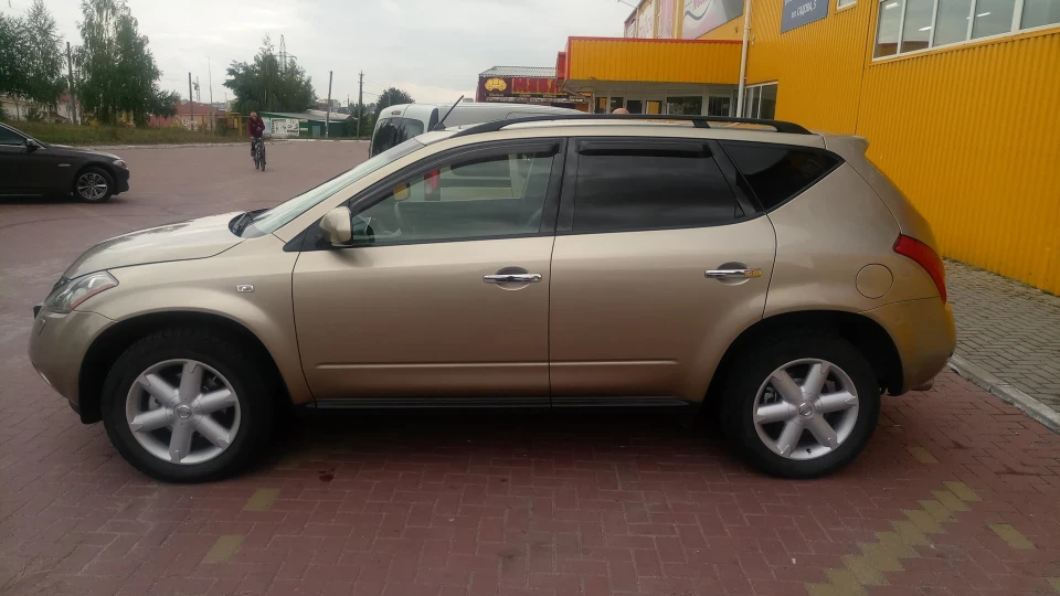 Nissan Murano 4
