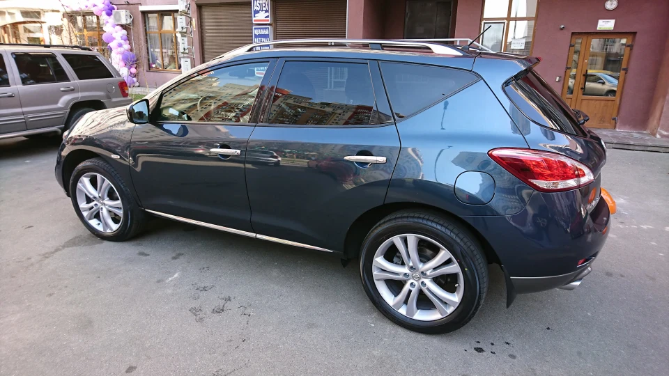Nissan Murano 4